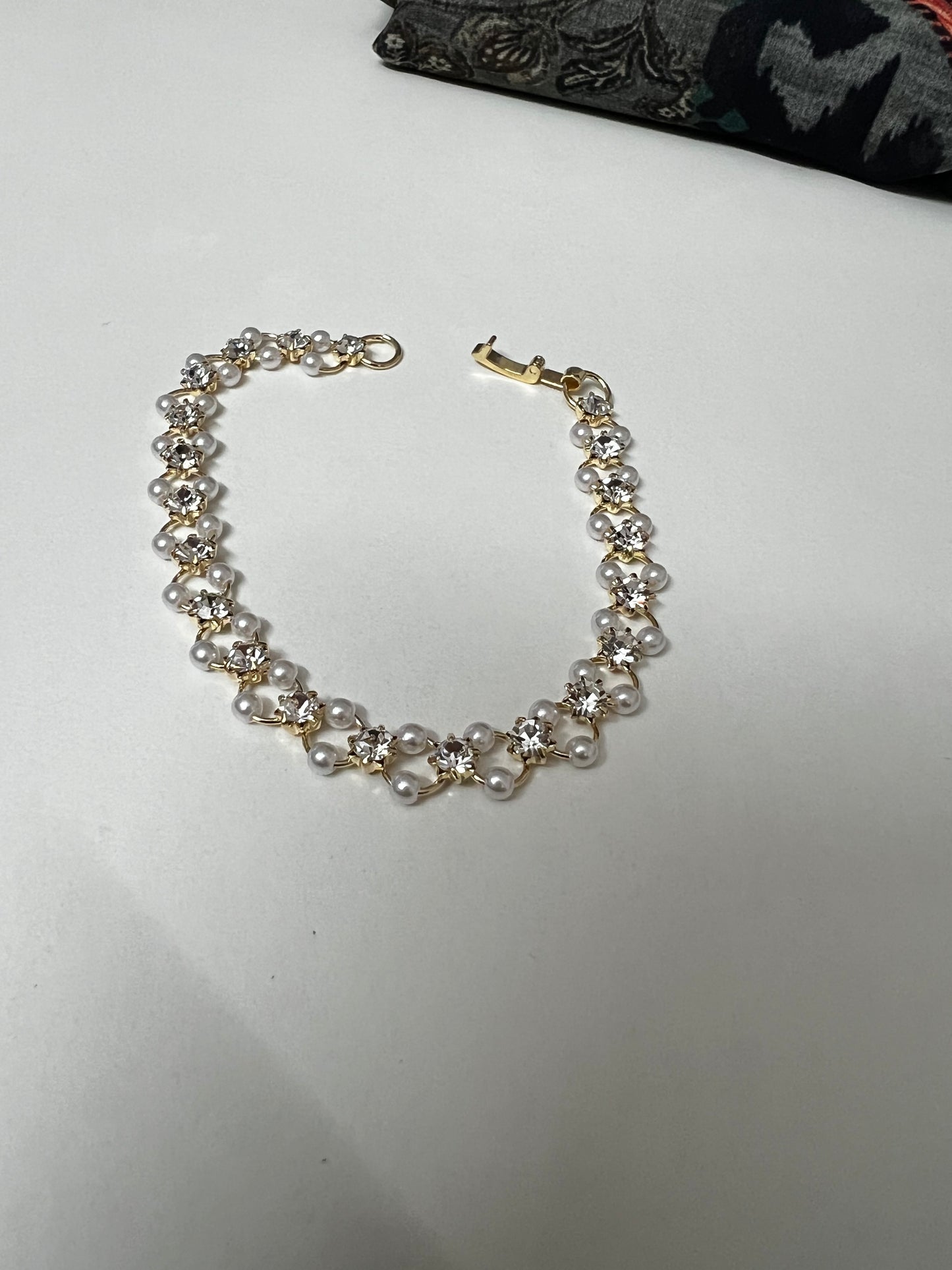 Crystal Pearl Harmony in Gold